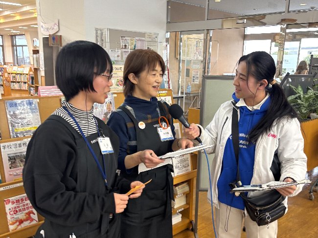 「Myオススメ本箱」取材の様子